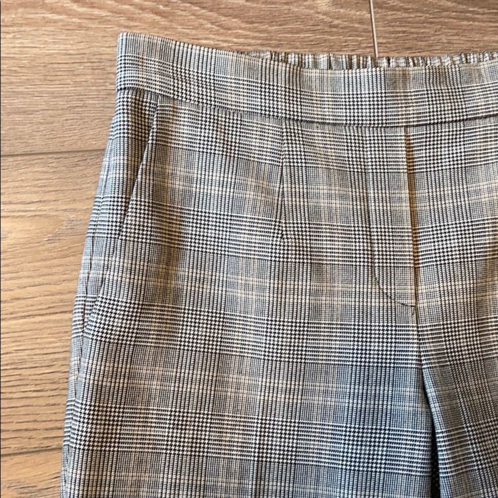 Aritzia // Babaton Conan Plaid Pants - Picture 6 of 10